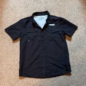 Magellan Outdoors Black Casual Button Down Shirt